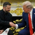Trampu zbog jednog treba skinuti kapu, ali to ne znači da sve neće otići dođavola: Kakvu igru igra?