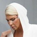 "Želim da vam se svo zlo vrata" Jelena Karleuša na ivici pucanja, njene reči odzvanjaju (video)