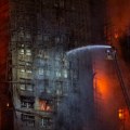 Стравичан пожар у Хонг Конгу у ком је страдало најмање 151 особа! Истрага дошла до језивог открића - мрежа на градилишту била…