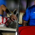 Užas za crveno-bele pred početak SP, najbolji igrač se povredio, plakao kao kiša dok su ga iznosili sa terena