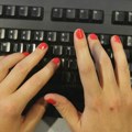 Žene u IKT industriji u Srbiji zarađuju znatno manje od muškaraca