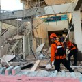 Broj žrtava zemljotresa u Indoneziji porastao na 100