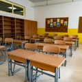 Prosvetni sindikati uputili hitan zahtev Ministarstvu prosvete: Traže da se časovi skrate na 30 minuta