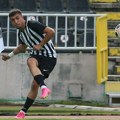 Potpuno neočekivano: Mladi fudbaler napustio Partizan i potpisao za Radnički iz Kragujevca