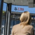 UBS prodaje prve obveznice od preuzimanja Credit Suissea