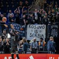 Skandal na evroligi zbog transparenta "Kosovo je Srbija"! Reagovala policija na Partizanovoj utakmici