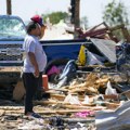 Snažna oluja u SAD: Poginulo 11 ljudi, među njima dvoje dece, desetine hiljada bez struje