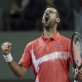 Đoković protiv Norija za finale u Ženevi