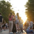 Policija sprečava blokade saobraćajnica, saobraćaj se odvija uglavnom normalno