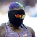Suspendovana srebrna sa Olimpijskih igara: Nastupa pod maskom i krije gde se nalazi, sad je "na ledu"