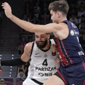 24 godine kasnije - pojavio se on FOTO/VIDEO