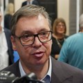 "Zovem večeras orbana i sijarta: Vučić: "Puca mi glava od brojeva zbog NIS-a, sad nam izgleda ni mol ne može mnogo pomoći"