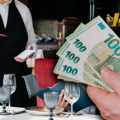 Gde mladi ovog leta mogu najviše da zarade: Dnevnice, bakšiš i puni džepovi para na ovim poslovima