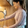Novi EU standard u ispitivanju vode: Evo koliko mikroplastike ima u vašoj čaši