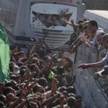 Palestinci oslobođeni iz izraelskog zarobljeništva stigli u Gazu i na Zapadnu obalu