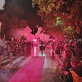 VALJEVO POD KIŠOM SVEČANO DOČEKALO STUDENTE IZ ZAPADNE SRBIJE NA PUTU “KORACIMA SEĆANJA” KA NOVOM SADU