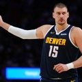 U Denveru iznenađeni - nove informacije o povredi Jokića, svi gledali u ovaj detalj VIDEO
