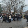 Novosađani protestovali na livadici kod Štranda zbog izgradnje crkve