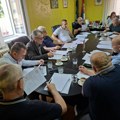 Besplatno letovanje u Sutomoru i za uspešne srednjoškolce iz Priboja