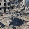 Ruski napadi širom Ukrajine, pogođeno 13 lokacija; Kijev uzvratio udarom na tankere u Taganrogskom zalivu