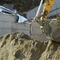 Istražuje se odgovornost investitora: Oglasila se gradska uprava o urušavanju gradilišta u Vojvode Vlahovića