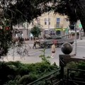 Odjekuju eksplozije i pucnjevi u Rostovu: Dramatični snimci pokazuju ljude kako panično trče ulicama grada koji je zauzeo…