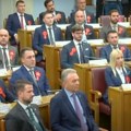 Konstituisana skupština, ali predsednik nije izabran