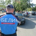Beograd se raspada, Šapić „presvlači“ komunalce: Zašto nove uniforme za „Bele“ plaćamo 3.000 evra po komadu?