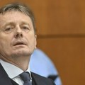 Završena operacija Darka Glišića: Ministar prebačen u šok sobu