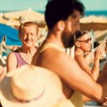 Identitetski i religijski „izlasci iz ormara”