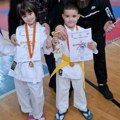 Šampioni brat i sesta Mina i Pavle Jović