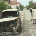 Tokom noći maskirani muškarac zapalio automobil studentu iz Inđije: Požaru prethodila studentska akcija