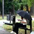 RHMZ izdao upozorenje: Pljuskovi, grmljavina i olujni vetar očekuju se u zapadnoj, centralnoj i južnoj Srbiji