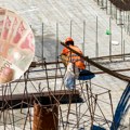 Dnevnice 50 evra, a stanodavci "pumpaju" kirije: Sezonci preplavili Srbiju i povećali potražnju za smeštajem
