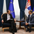 Macut poželeo dobrodošlicu novom ambasadoru EU u Srbiji - pozvao ga na dijalog za smirivanje tenzija