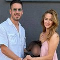 "Nama roditeljima..." Oglasila se Bojana Barović pred kraj školske godine: U njenoj poruci pronaćiće se mame