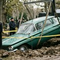 Poslednja želja: Čoveka sahranili u omiljenom automobilu, ono što je poneo u grob zapanjilo je javnost