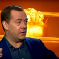 "Nepovratni put će se završiti ili nestankom alijanse, ili nestankom Ukrajine" Medvedev reagovao na deklaraciju NATO