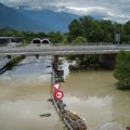 Nevreme u Italiji, evakuisano više od 1.000 ljudi: Zbog narastanja vode zatvoren saobraćaj, ali i škole