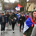 Studenti blokirali raskrsnicu u Nišu u znak podrške studentima koji blokiraju RTS