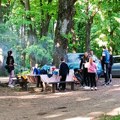 Fruška gora omiljena izletnicima - podsetnik na pravila ponašanja u nacionalnom parku
