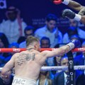 Kanelo ujedinio titule svetskog šampiona u supersrednjoj kategoriji (video)