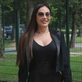 Cecina kombinacija izdužuje figuru i stanjuje struk: Međutim, samo jedan potez može potpuno upropastiti ceo autfit