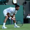 Novak već mogao da reši i drugi set, propuštena šansa da dotuče rivala