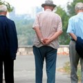 Pola miliona penzionera u Srbiji ima penzije manje od 30.000 dinara