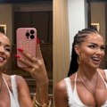 (Foto) silikoni samo što ne prsnu iz korseta: Teodora Džehverović pokazala ogromne grudi: U Crnoj Gori boravi u sobi s…