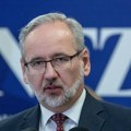 Bivšeg ministra pretukli, šutirali ga dok je ležao na podu! Napadnut je zbog mera tokom pandemije koronavirusa!