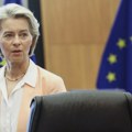 Zašto se poruke Fon der Lajen automatski brišu, „telefon bi se u suprotnom zapalio“?