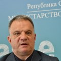 Dejan Vuk Stanković: Peta gimnazija „hotel“ na putu blokadera za Novi Sad