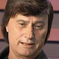 "Zarazila se na kruzeru..." Duškova žena zakačila opasan virus, sahranio je u tajnosti: "Bila je sa ćerkom"